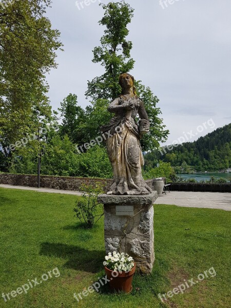 Bled Island Statue Plaster Old Fashioned Grass