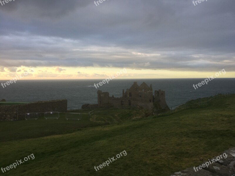 Dunluce Castle United Kingdom Bushmills Ireland Castle