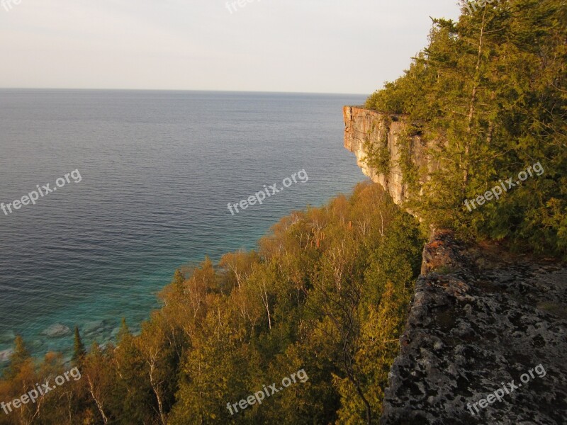 Tobermory Ontario High Dump Free Photos