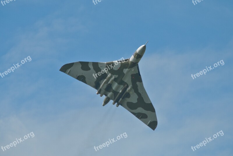 Raf Vulcan Bomber Nuclear Aircraft