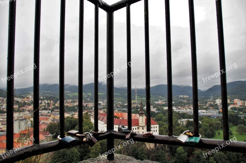 Decin Castle Grid Monument Czech Republic