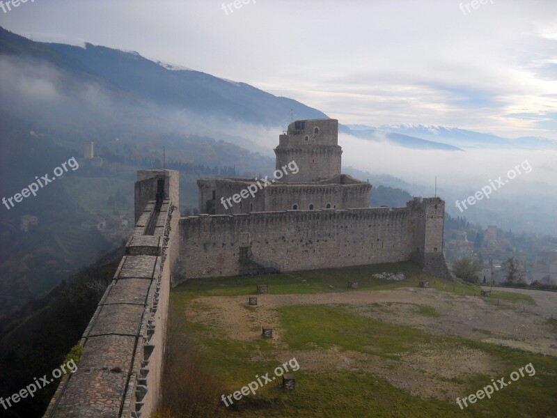 Wall Clouds Spoleto Italy Free Photos