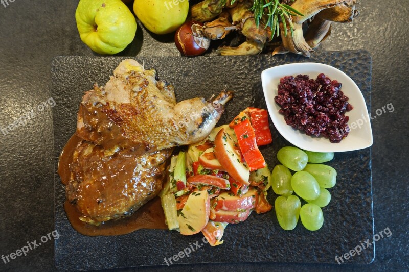 Game Pheasant Lingon Apples Grapes