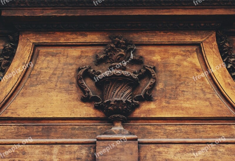 Door Mantle Relief Wooden Emblem