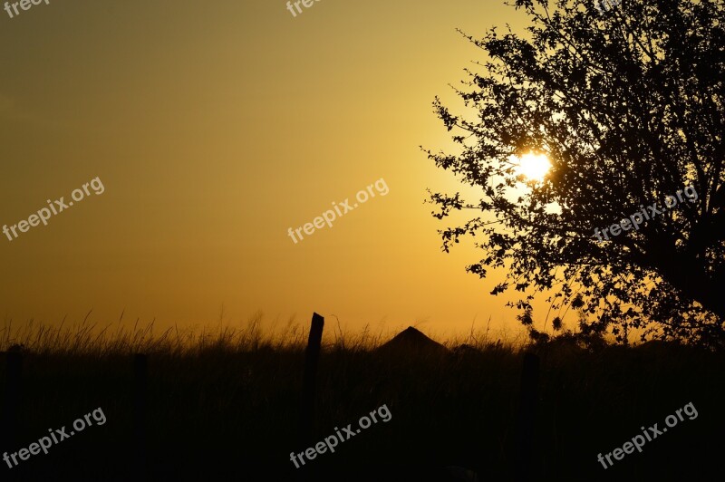 Grassroots Cottages Tours Purongo Northern Uganda Golden Sunset Free Photos