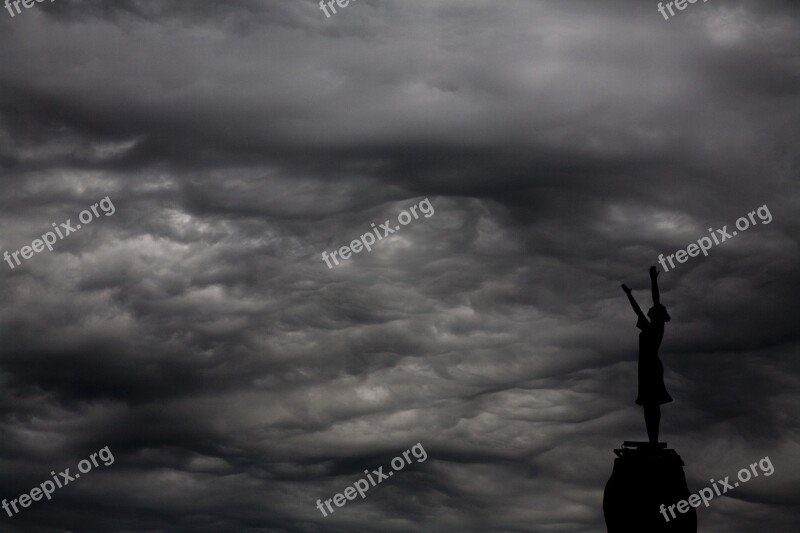 Sculpture Cloud Aesthetics Woman çaycuma