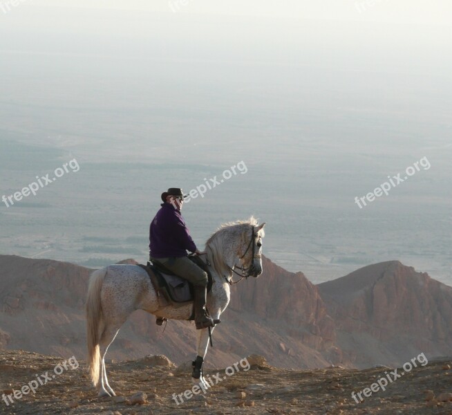 Atlas Tunisia Horse Desert Hike