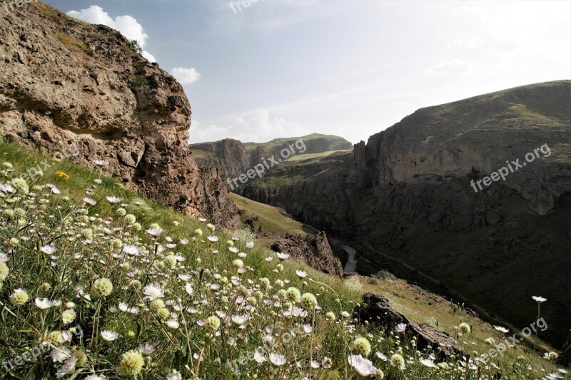 Zahhak Castle Azerbaijan Province Hashtrud Iran Free Photos