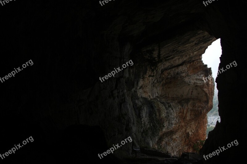 Caves Of Cavallone Taranta Maiella Free Photos