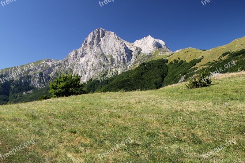 Gran Sasso Abruzzo Mountain Trekking The Apennines