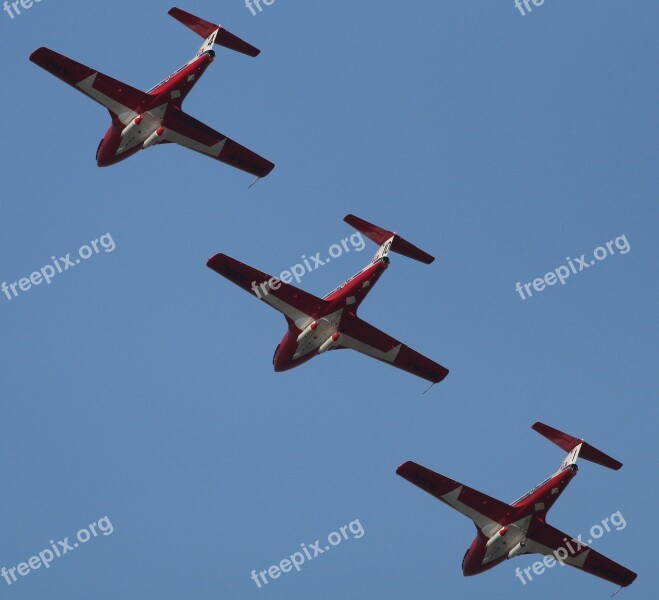 Three Planes Snowbirds Jets Jet Acrobatics