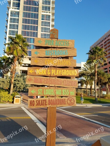 Directional Sign Clearwater Beach Free Photos