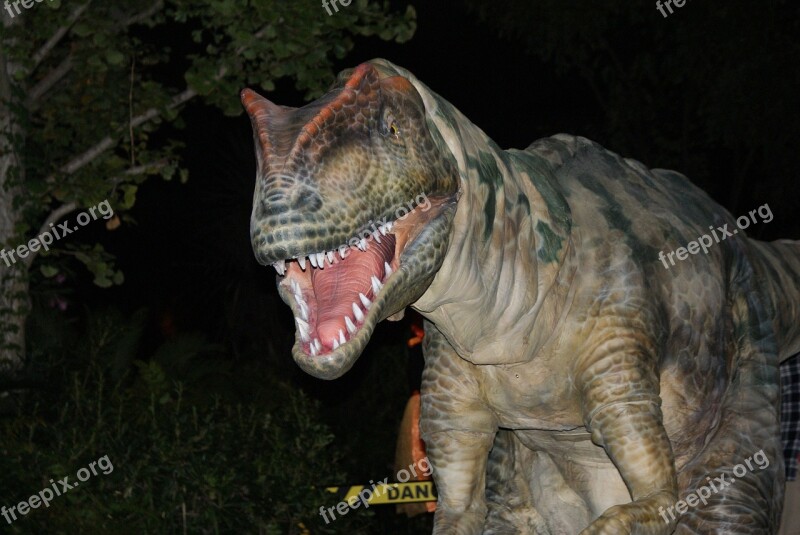 Dinosaur Danger Theme Park Event Meat-eating