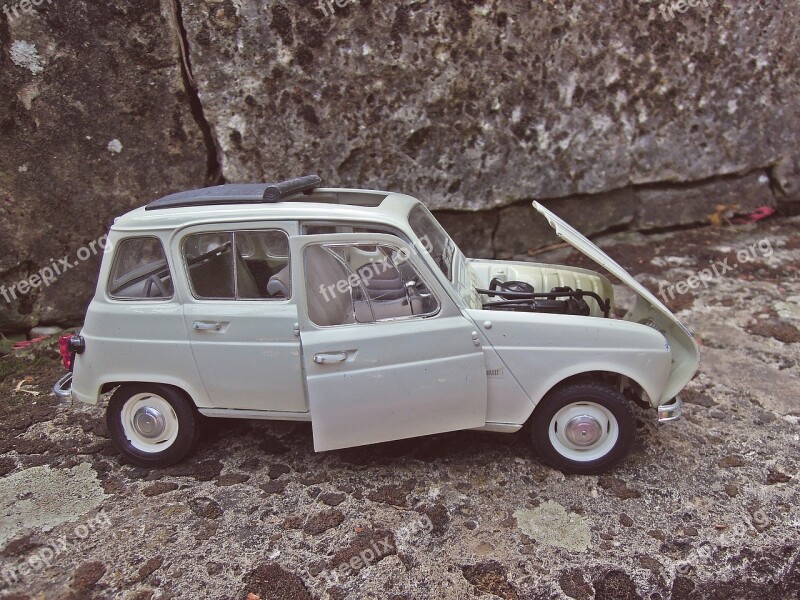 Renault R4 Model Miniature Car