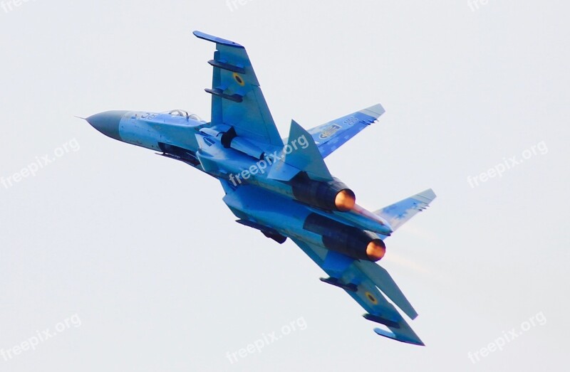 The Plane Flying Su27 Speed Flight