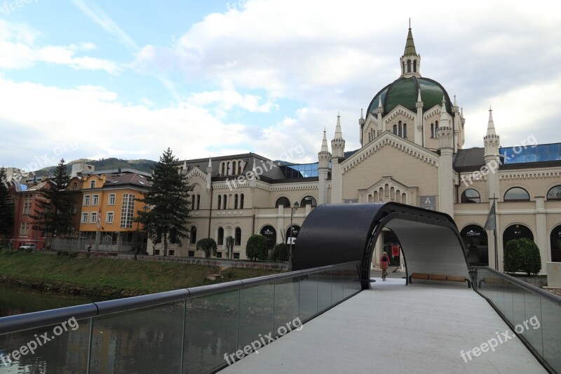 Bosnia Hezegovina Sarajevo Bridge Loop