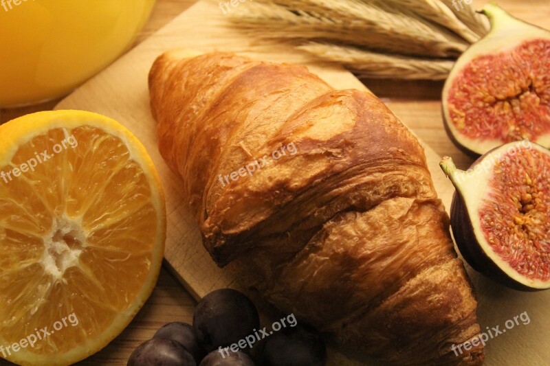 Croissant Meal Lunch Nutrition Vegan