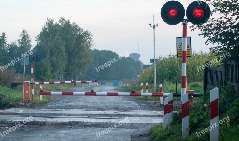 Tracks Barrier Railings Railway Crossing Warning Lights