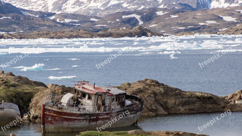 Boat Old Greenland Aged Abandoned