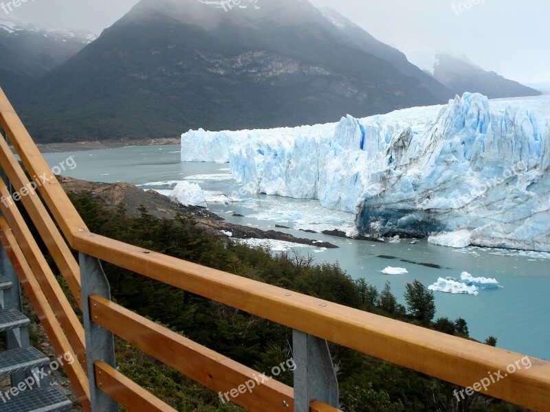 Ice Glacial Lake Cold Southern Argentina