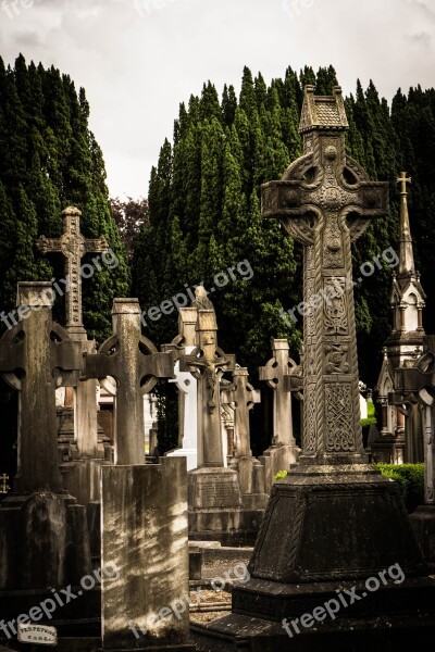 Glasnevin Dublin Ireland Cemetery Cross