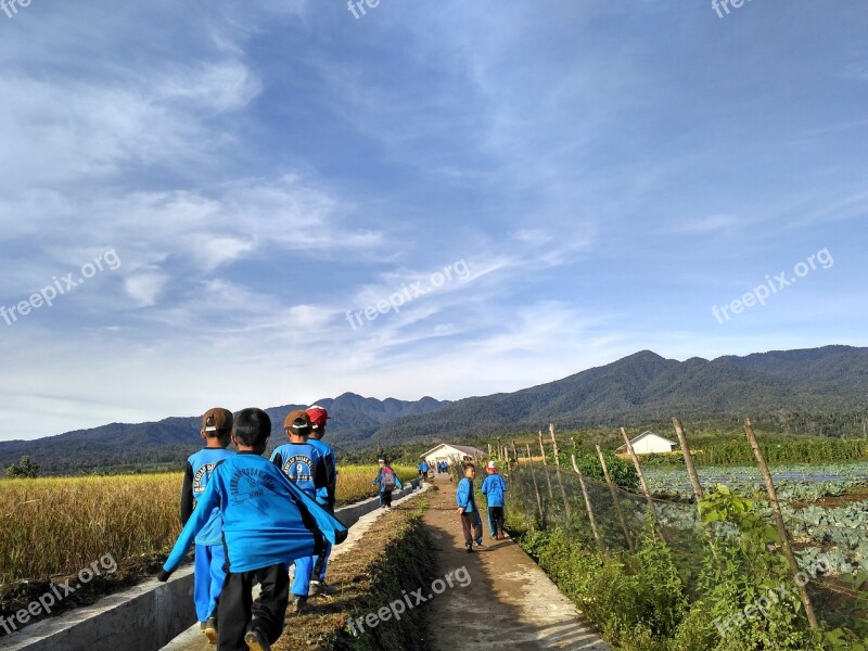 School Kids Mountain Semende Ceremony