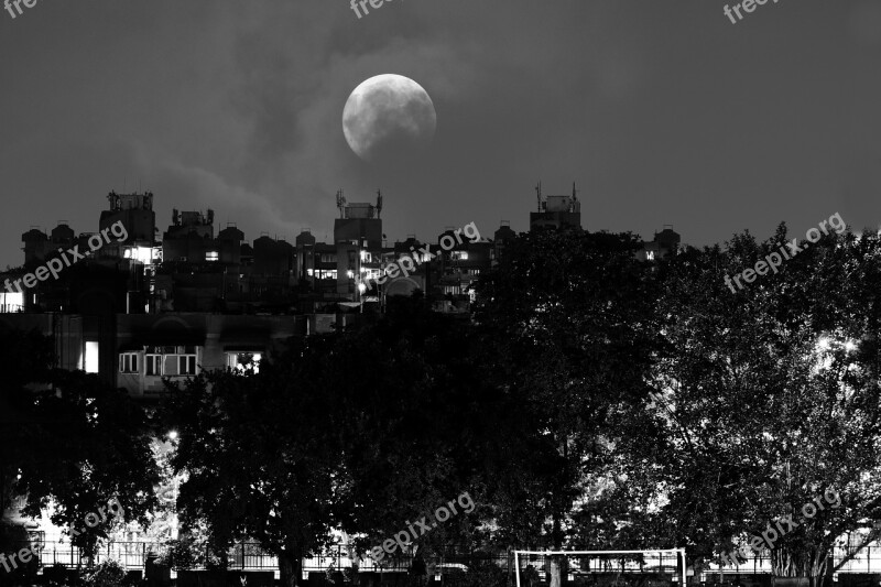 Night Cityscape Cloudy Night Full Moon Free Photos