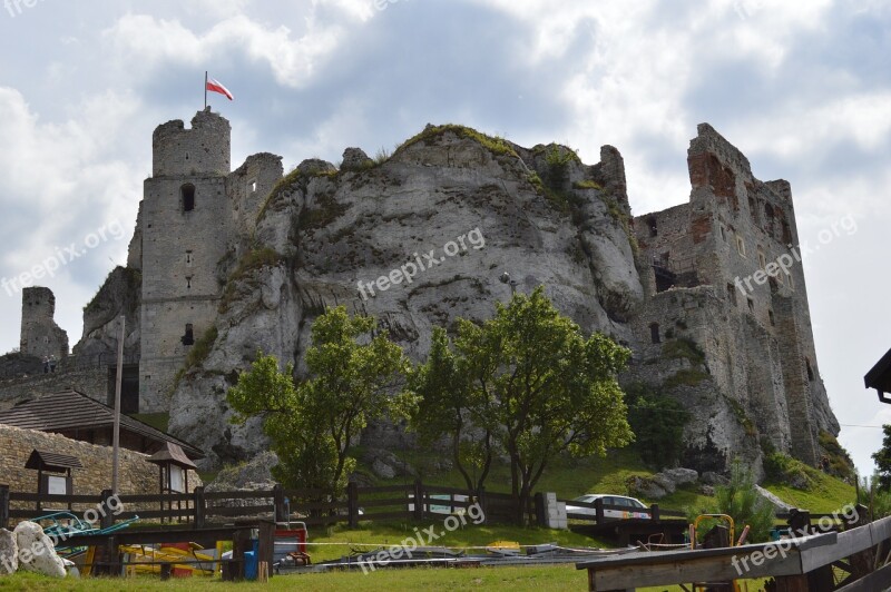 Castle Poland Ogrodzieniec The Ruins Of The Free Photos