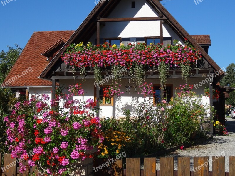 House Floral Decorations Facade Balcony Veranda