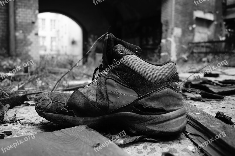 Abandoned Places Shoe Old Decay Free Photos