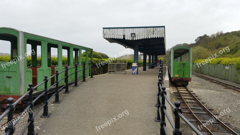 Miniature Railway Scarborough Station Platform Free Photos