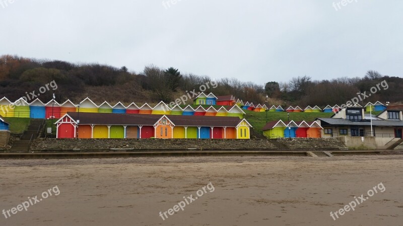 Scarborough Beach Huts Beach Seaside Bright