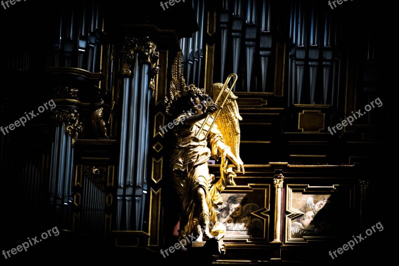 Angel Gold Church Dom Fulda