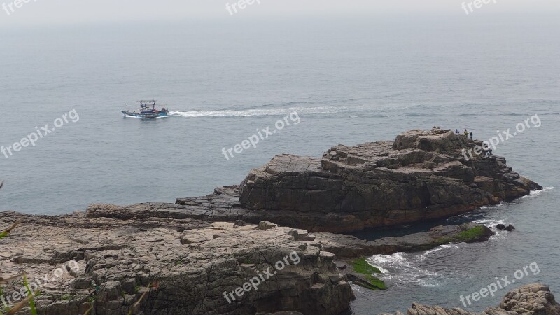 Rocky Shore Boat Landscape Taiwan Coastline