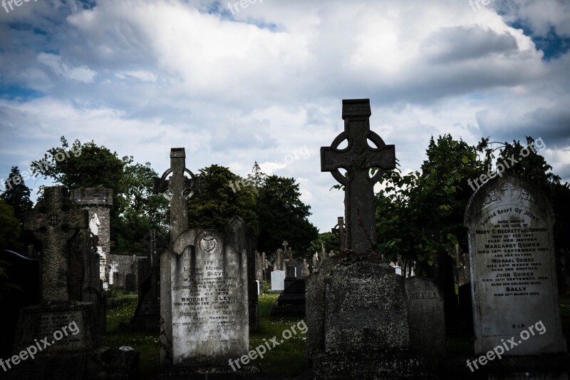 Glasnevin Dublin Ireland Cemetery Cross