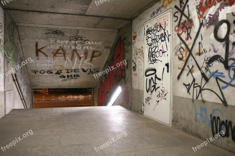 Graffiti Staircase Finish Lights Tunnel Weird