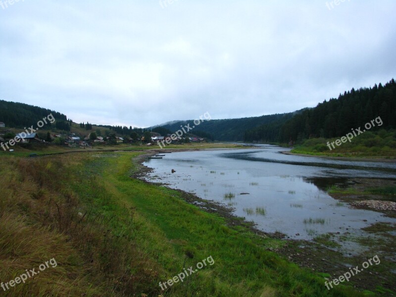 The Village Of Kyn The Chusovaya River Perm Krai At Home River