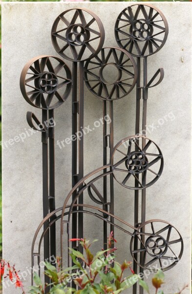 Flowers Art Statue Artwork Wrought Iron