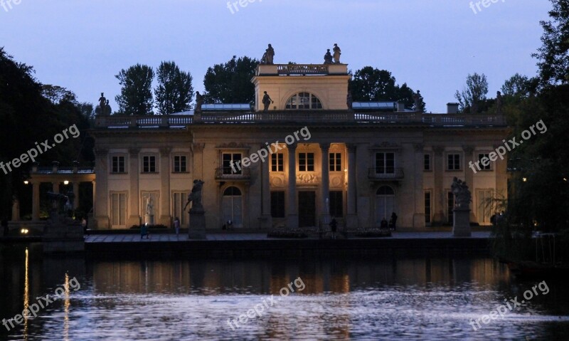 Park Twilight Evening Spacer The Palace