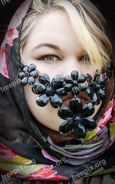 Necklace Silence Woman Bondage Quiet