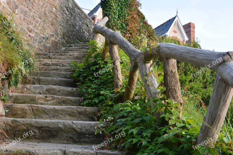 Markets Ramp Stairs Ride Claire Of The Moon Dinard