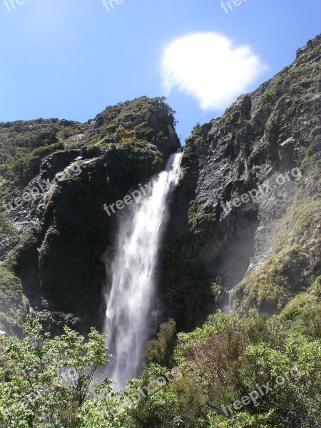 New Zealand Devils Punchbowl Falls