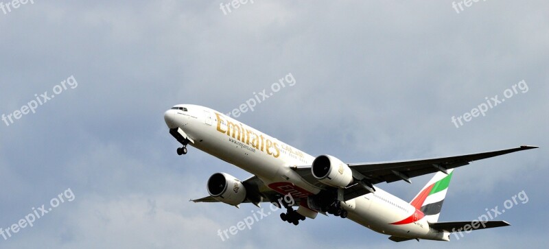 Emirates Flight Takeoff Travel Arab