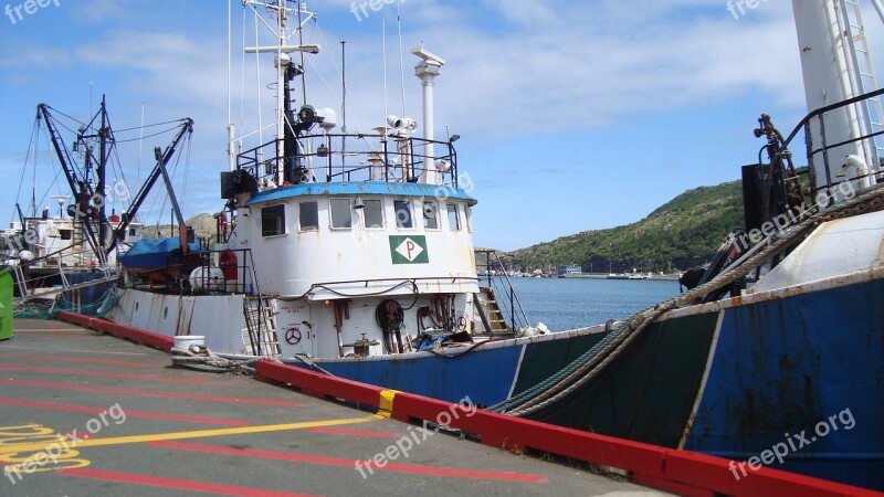 Ship Docked Harbour Free Photos