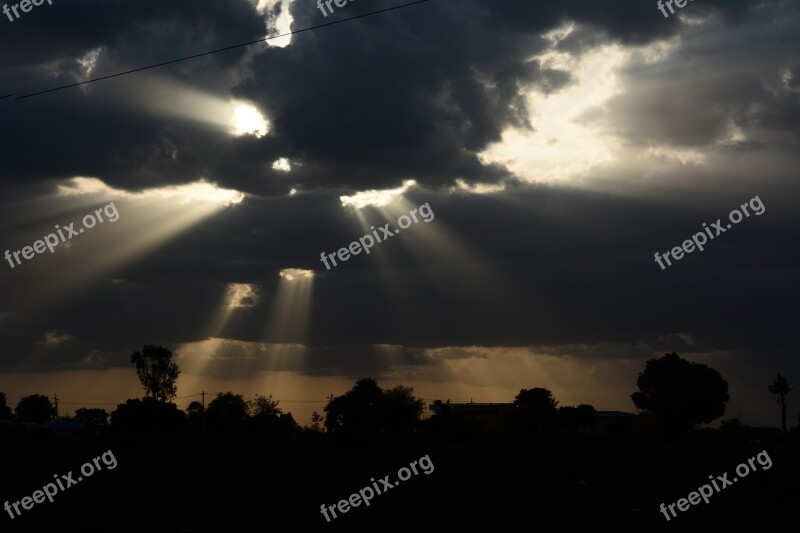 Sun Rays Dark Sky Sunlight Cloud Scene