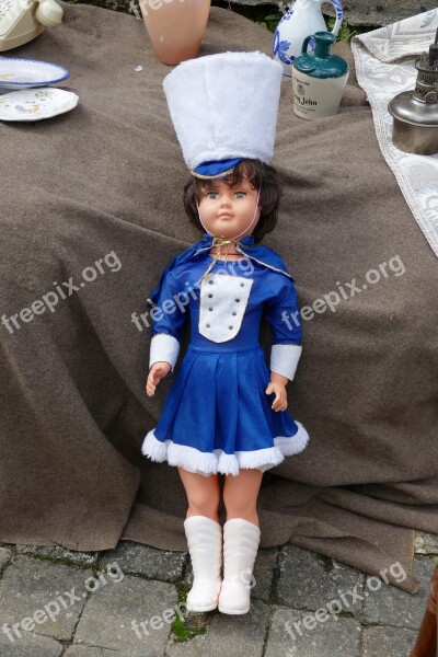 Pop Play Girl Majorette Brocante