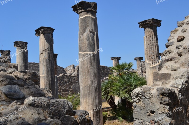 Columns Italy Archaeology Ruins Romans