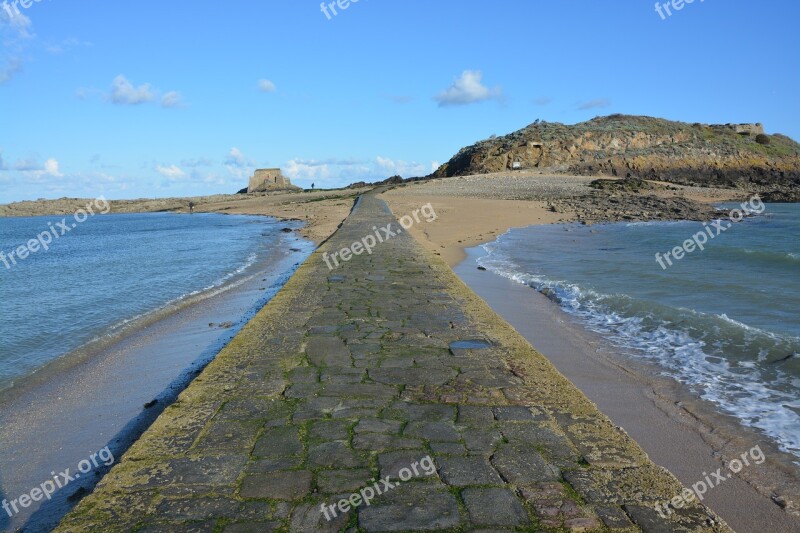 Saint Malo Sea The Passage Of The Petit Bé Brittany View