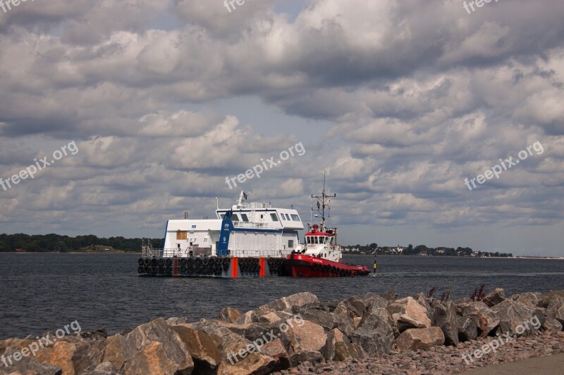 Towage Towing Boat Fleet Tug-boat