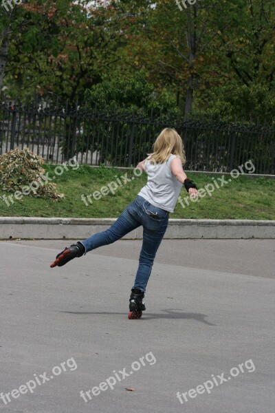 Inline Skating Balance Precision Paris